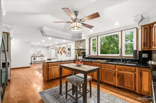1196 Hobson Mill Dr, Naperville, IL 60540 - Photo 11