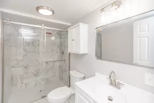 8500 S Prairie Ave, Chicago, IL 60619 - Photo 15