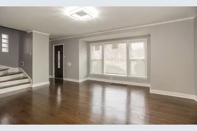 8500 S Prairie Avenue, Chicago, IL 60619 - Photo 3