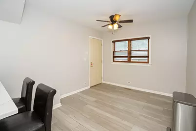 5843 W Iowa Street, Chicago, IL 60651 - Photo 13