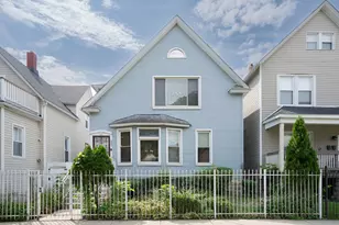 5843 W Iowa St, Chicago, IL 60651 - Photo 1