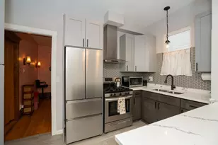 5843 W Iowa St, Chicago, IL 60651 - Photo 11