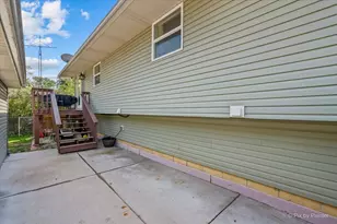 1132 Queen Anne St, Woodstock, IL 60098 - Photo 29