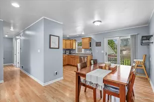 1132 Queen Anne St, Woodstock, IL 60098 - Photo 7