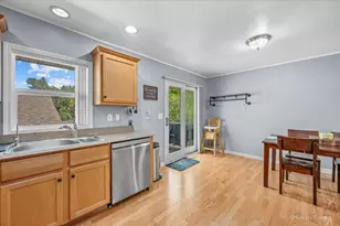 1132 Queen Anne St, Woodstock, IL 60098 - Photo 11