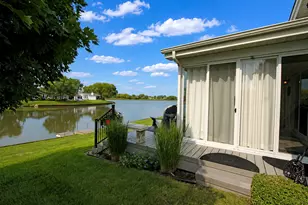 15 Saratoga Ct, Grayslake, IL 60030 - Photo 53