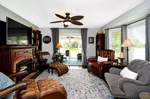 15 Saratoga Ct, Grayslake, IL 60030 - Photo 35