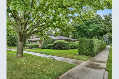 1121 S Aldine Avenue, Park Ridge, IL 60068 - Photo 3