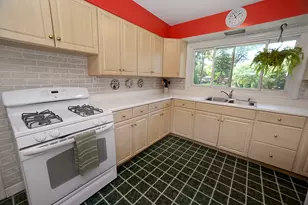 225 Forest Park Pl, Ottawa, IL 61350 - Photo 7