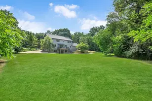 28W600 Indian Knoll Rd, West Chicago, IL 60185 - Photo 39