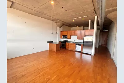3963 W Belmont Avenue #233, Chicago, IL 60618 - Photo 3
