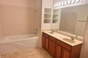 3963 W Belmont Ave, Chicago, IL 60618 - Photo 7
