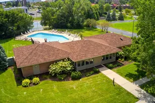 2000 St Regis Dr, Lombard, IL 60148 - Photo 23