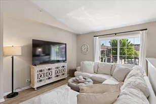 1116 Kensington Dr, Northbrook, IL 60062 - Photo 21