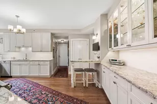 3800 N Lake Shore Dr, Chicago, IL 60613 - Photo 21