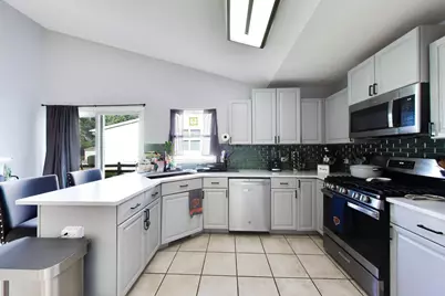 907 Joanne Drive, Minooka, IL 60447 - Photo 7