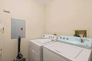 1410 W Partridge Ln, Arlington Heights, IL 60004 - Photo 21
