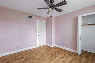 18136 Oakwood Ave, Lansing, IL 60438 - Photo 9