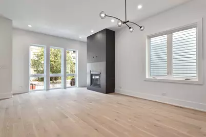 2120 N Keeler Avenue, Chicago, IL 60639 - Photo 9