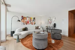 111 E Chestnut St, Chicago, IL 60611 - Photo 23