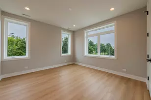 6519 W Addison St, Chicago, IL 60634 - Photo 11
