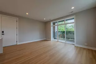 6519 W Addison St, Chicago, IL 60634 - Photo 7
