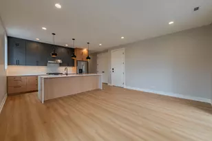 6519 W Addison St, Chicago, IL 60634 - Photo 9