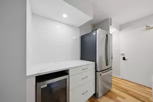 1540 N State Pkwy, Chicago, IL 60610 - Photo 9