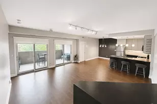 437 W North Ave, Chicago, IL 60610 - Photo 3