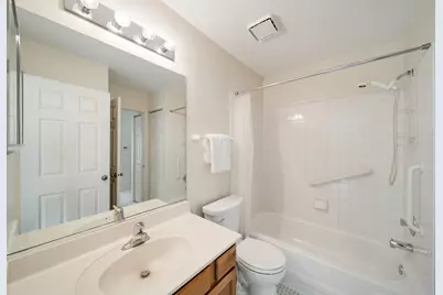 2 Willow Parkway, Buffalo Grove, IL 60089 - Photo 19
