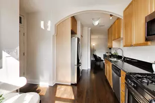 3406 N Bell Ave, Chicago, IL 60618 - Photo 7