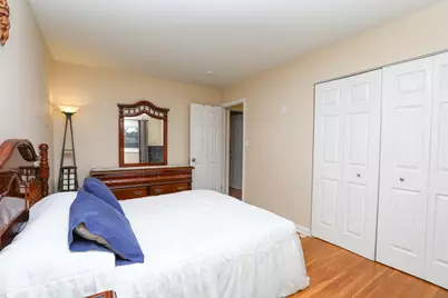 273 Berkshire Drive, Crystal Lake, IL 60014 - Photo 5