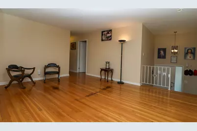 273 Berkshire Drive, Crystal Lake, IL 60014 - Photo 13