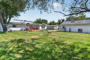 1205 E 2nd St, Coal City, IL 60416 - Photo 41