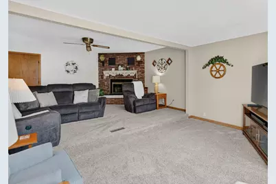 1205 E 2nd Street, Coal City, IL 60416 - Photo 27