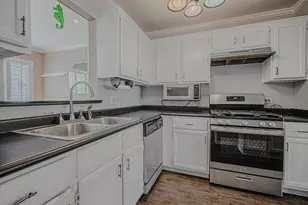 1845 Salem Ct, Gurnee, IL 60031 - Photo 13