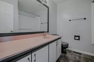 1845 Salem Ct, Gurnee, IL 60031 - Photo 23