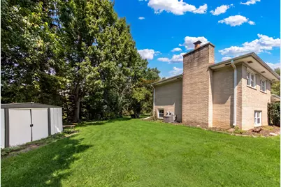 250 Shannon Court, Des Plaines, IL 60016 - Photo 21