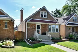 5405 N Mulligan Ave, Chicago, IL 60630 - Photo 3