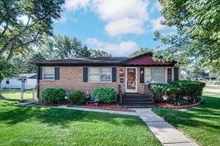 351 E 146th St, Harvey, IL 60426 - Photo 1