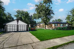 351 E 146th St, Harvey, IL 60426 - Photo 21