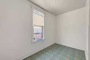 8534 S Muskegon Ave, Chicago, IL 60617 - Photo 21