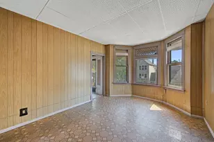 8534 S Muskegon Ave, Chicago, IL 60617 - Photo 5