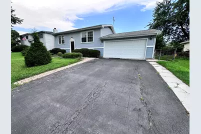 7019 Chestnut Street, Hanover Park, IL 60133 - Photo 1