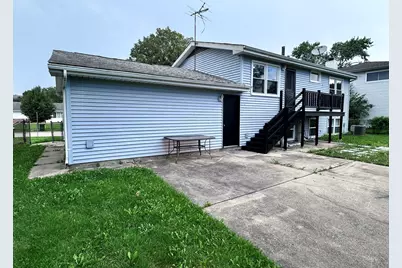 7019 Chestnut Street, Hanover Park, IL 60133 - Photo 19