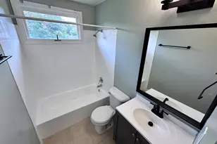 7019 Chestnut St, Hanover Park, IL 60133 - Photo 15