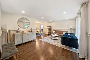 4426 Black Partridge Ln, Lisle, IL 60532 - Photo 5
