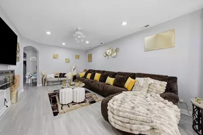 4344 W Lexington Street, Chicago, IL 60623 - Photo 3