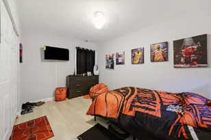 4344 W Lexington St, Chicago, IL 60623 - Photo 13