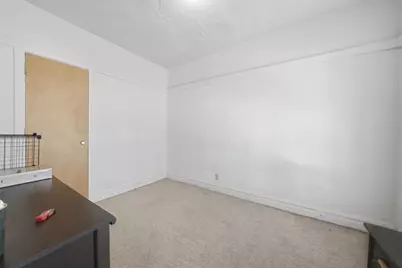 955 E 61st Street #1, Chicago, IL 60637 - Photo 7